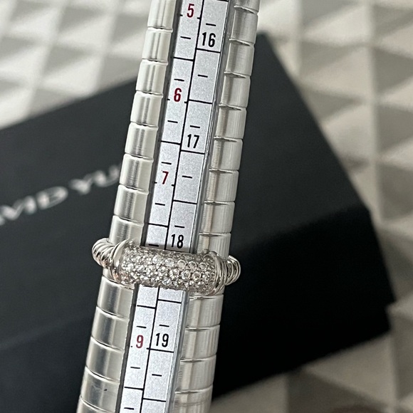 David Yurman Silver Ring with Diamond Accents sz8 - Picture 5 of 5